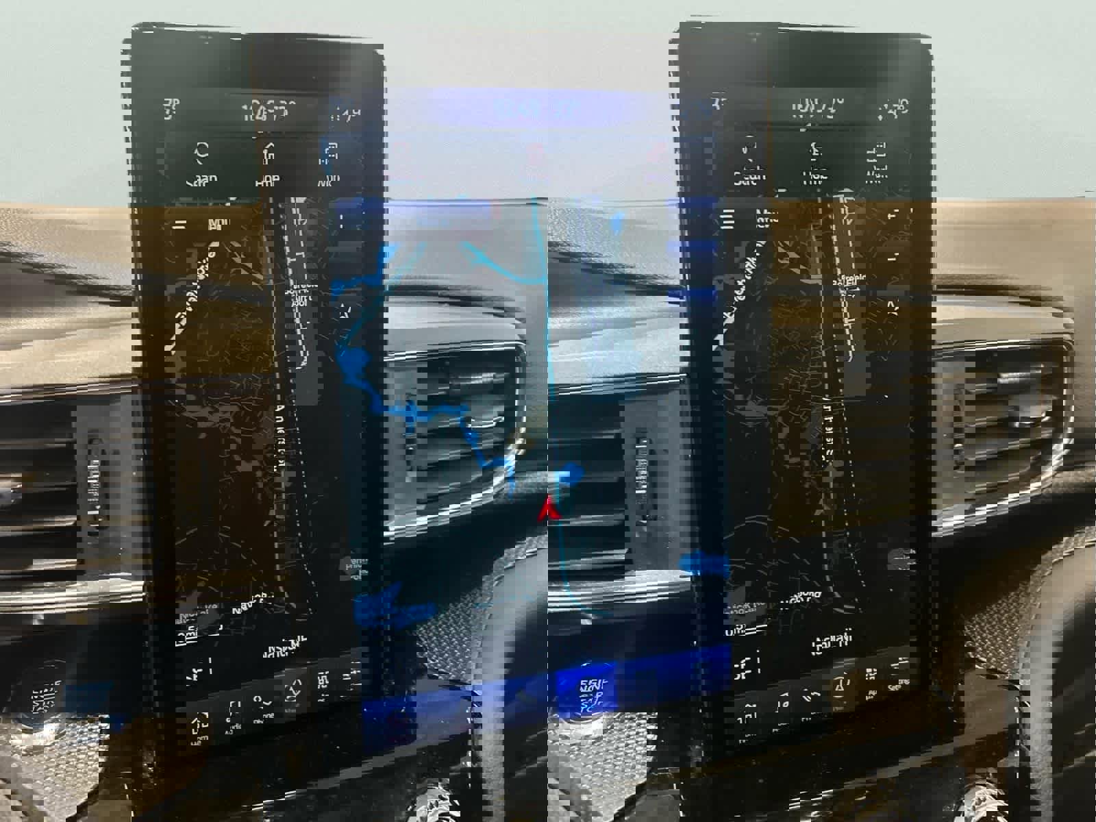 Used 2023 Ford Explorer ST w/ Equipment Group 401A AWD/4WD image 9