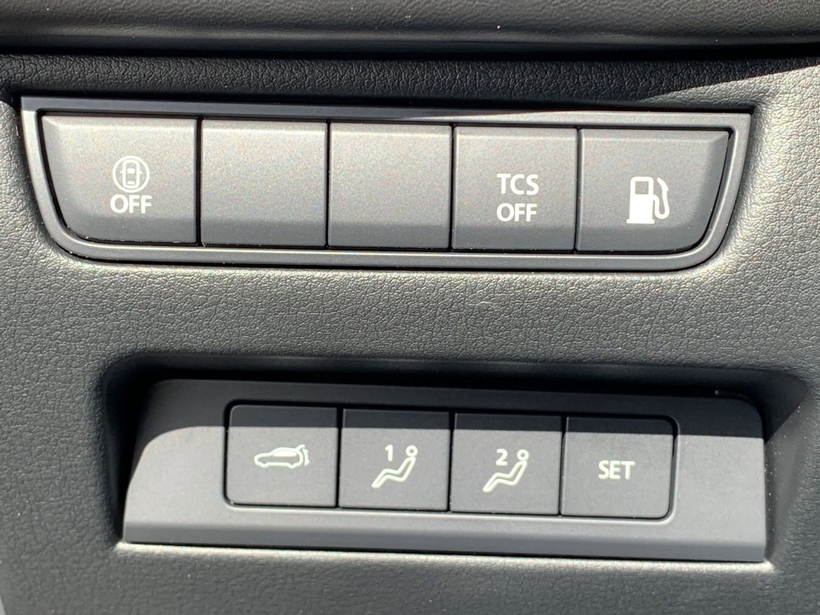 Used 2025 MAZDA CX-50 2.5 Hybrid w/ Premium Plus Pkg image 23