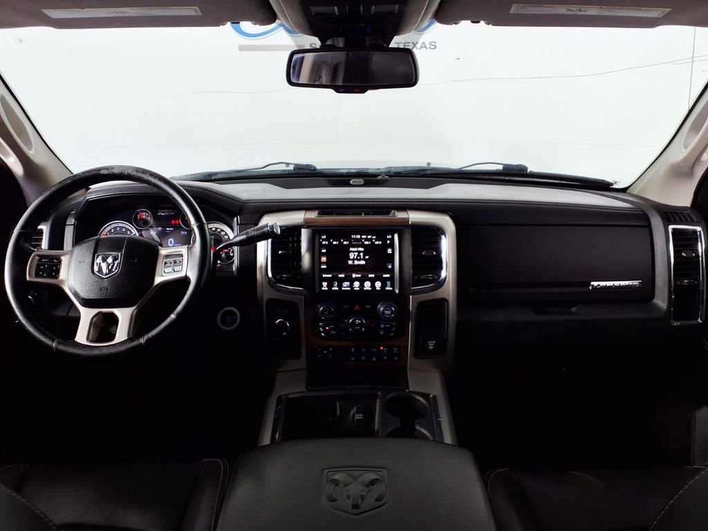 Used 2016 RAM 3500 Laramie AWD/4WD image 12