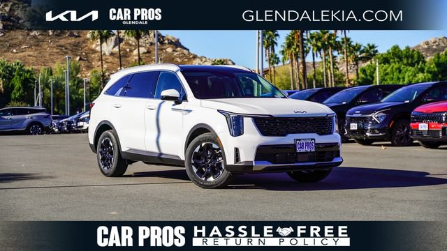 New 2026 Kia Sorento S w/ S Panoramic Sunroof Package