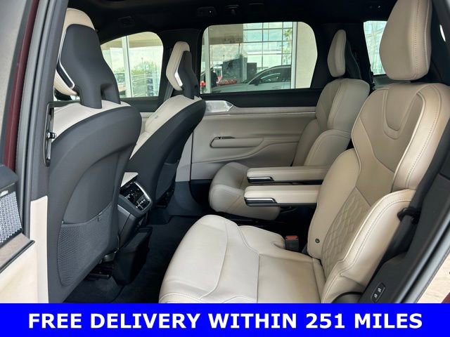 New 2025 Volvo EX90 Ultra AWD/4WD image 22