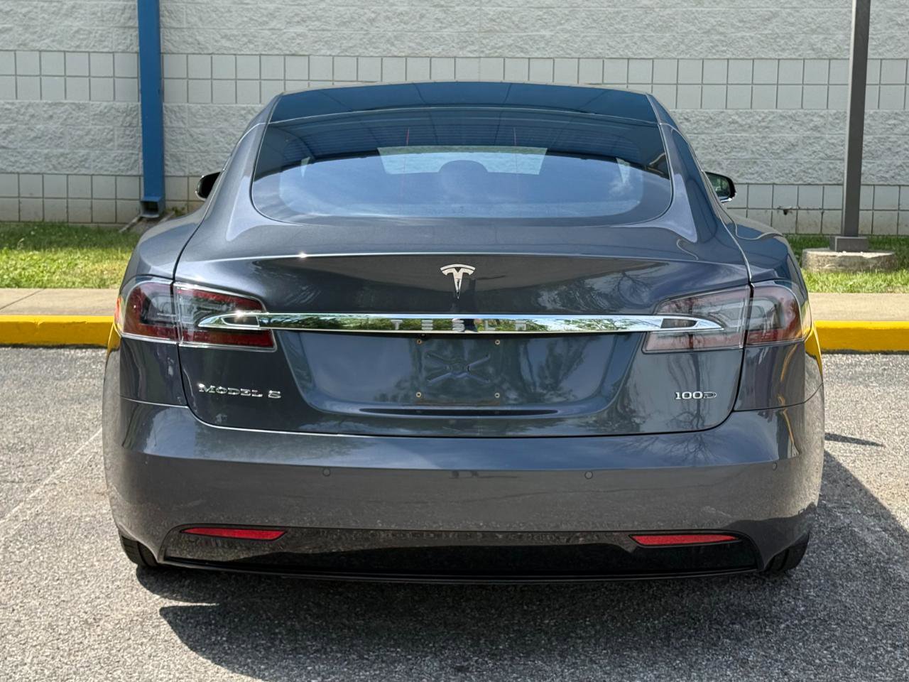 Used 2017 Tesla Model S 100D image 6