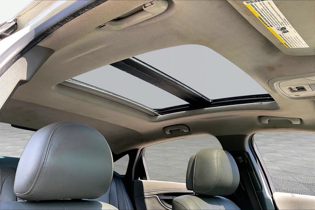 Used 2014 Chevrolet Impala LT w/ Convenience Package FWD image 31