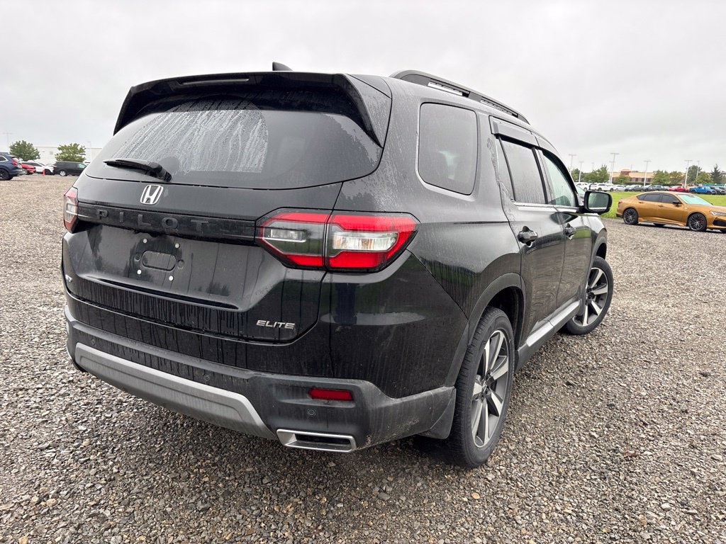 Used 2023 Honda Pilot Elite image 15