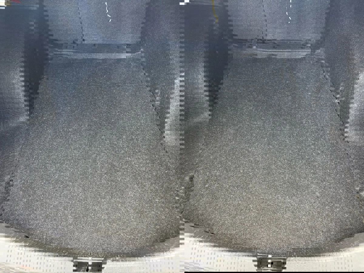 Used 2021 Chevrolet Malibu RS image 18