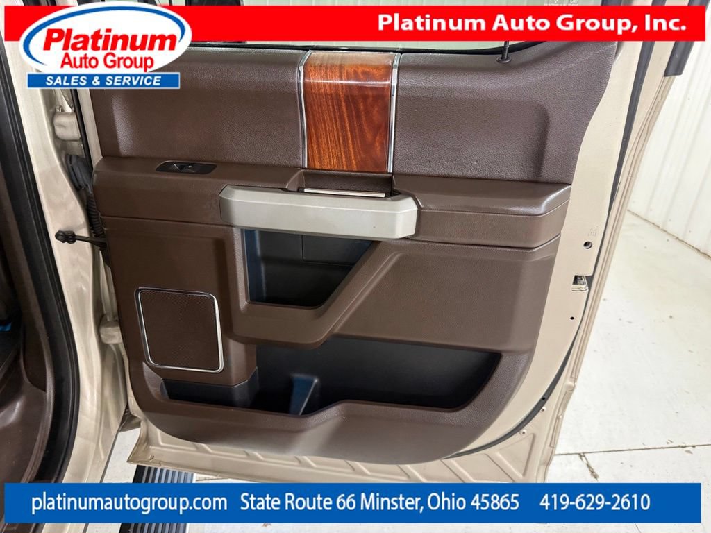Used 2018 Ford F150 King Ranch w/ Equipment Group 601A Luxury AWD/4WD image 39