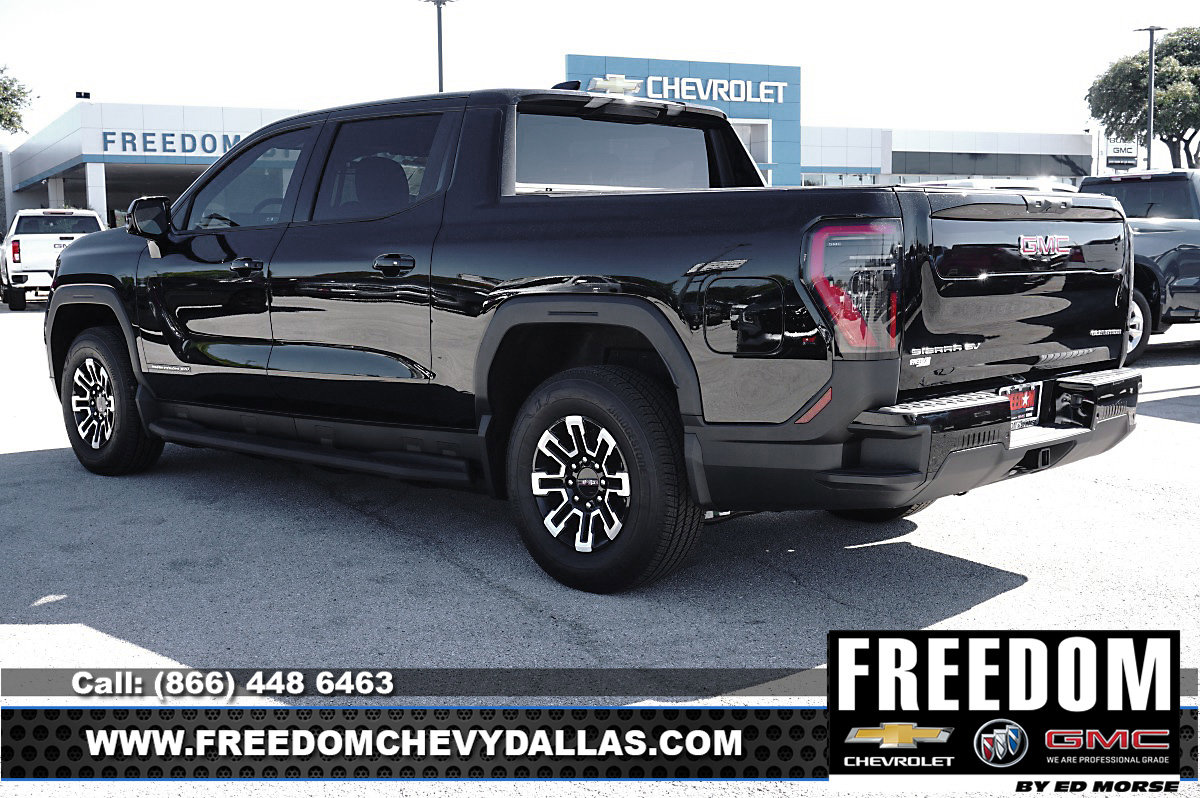 New 2026 GMC Sierra EV Elevation image 5