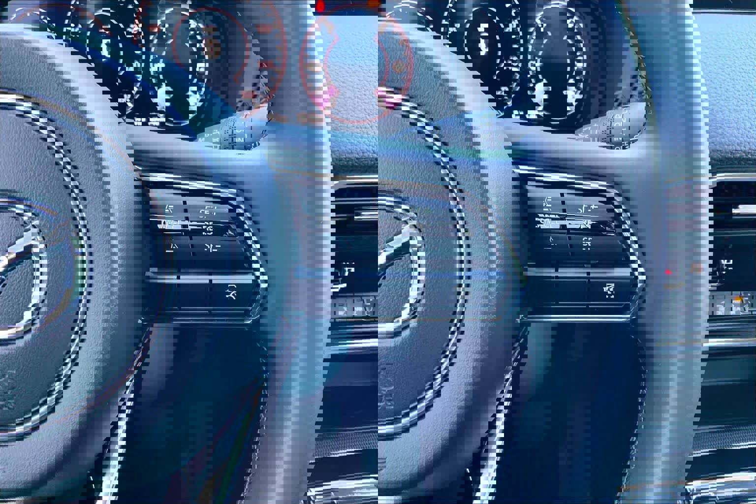 Used 2024 MAZDA CX-90 Plug-In Hybrid w/ Premium Pkg image 25