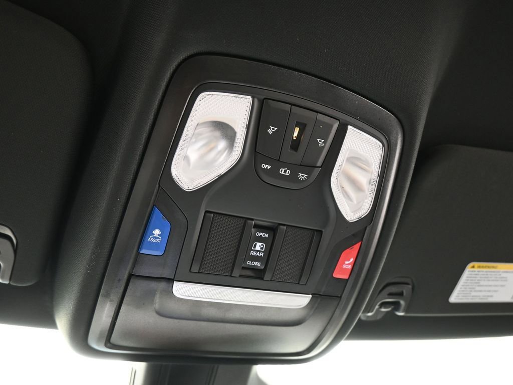 Used 2025 RAM 1500 Big Horn AWD/4WD image 21
