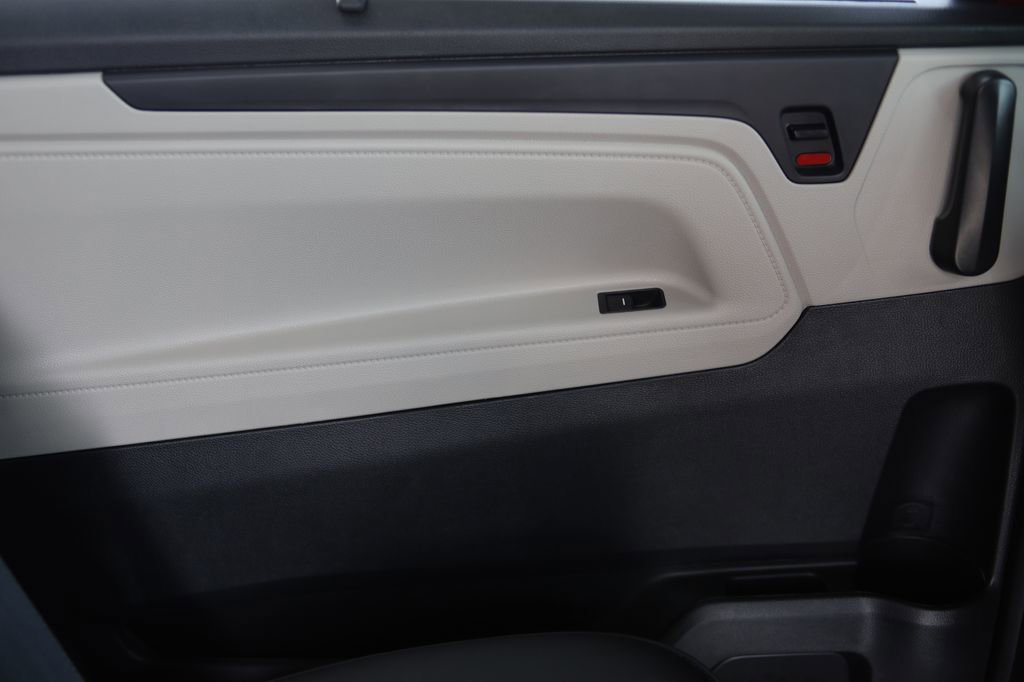New 2026 Honda Odyssey Elite image 35