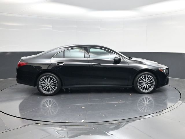 Used 2024 Mercedes-Benz CLA 250 image 2