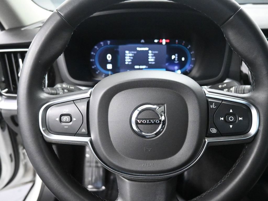 Used 2024 Volvo S60 B5 Core image 36