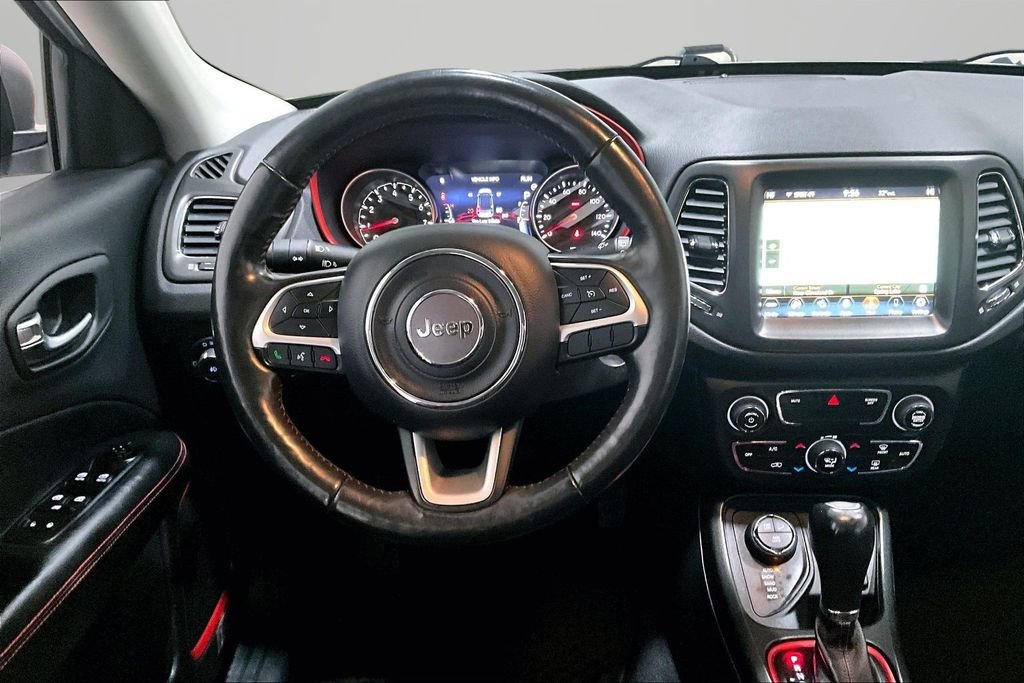 Used 2018 Jeep Compass Trailhawk w/ Navigation Group image 8