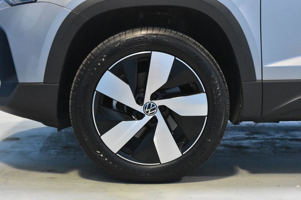 Used 2025 Volkswagen Taos S AWD/4WD image 23