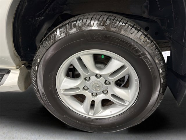 Used 2003 Lexus GX 470 image 36