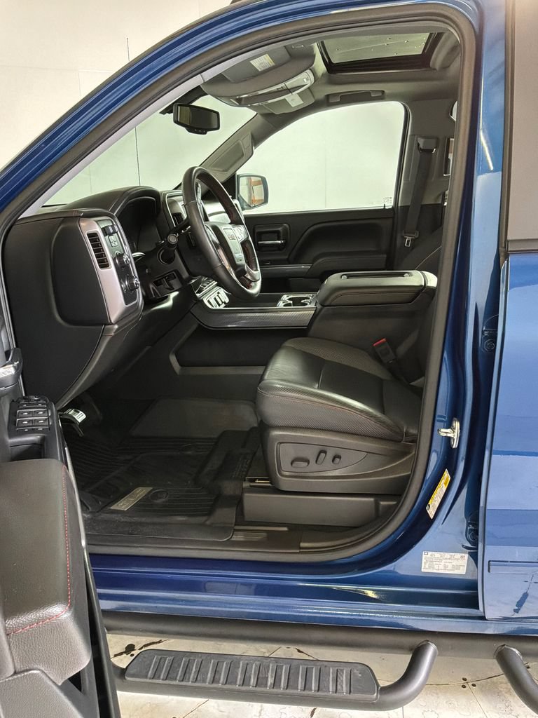 Used 2017 GMC Sierra 1500 SLT w/ All Terrain X Package AWD/4WD image 10
