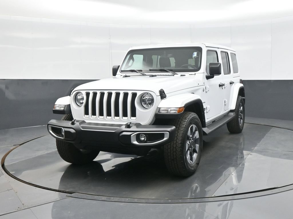 Used 2022 Jeep Wrangler Unlimited Sahara w/ Cold Weather Group image 3