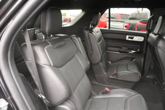 Certified 2022 Ford Explorer ST w/ Equipment Group 401A image 19