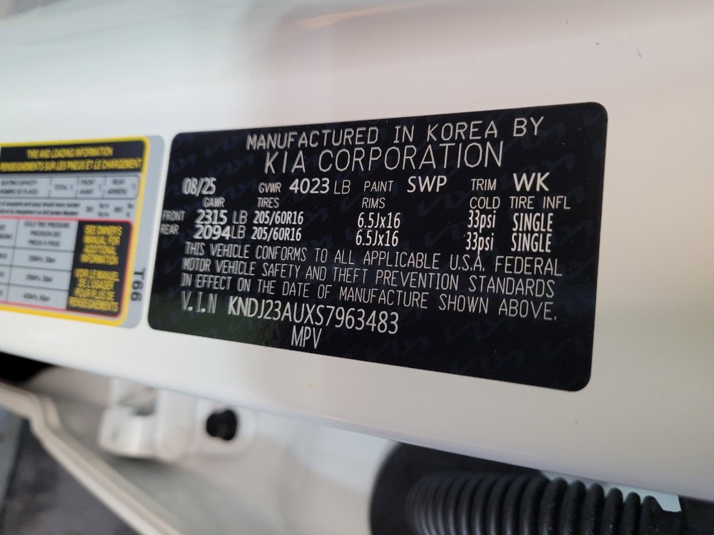 Used 2025 Kia Soul LX w/ LX Technology Package image 33