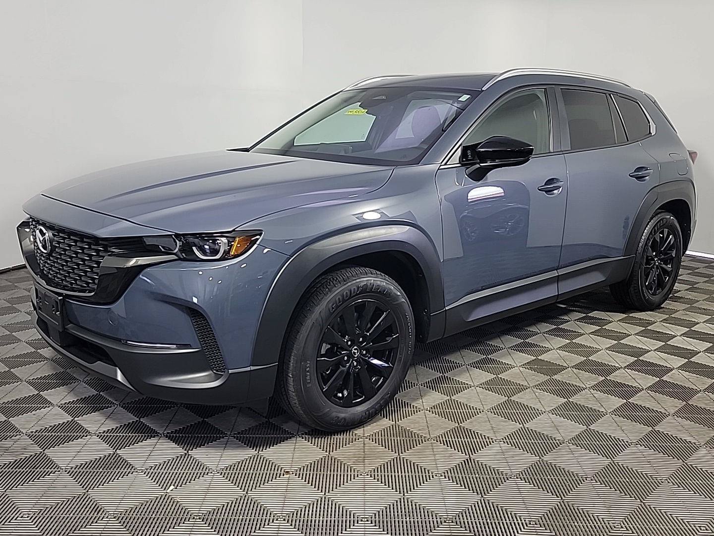 Used 2025 MAZDA CX-50 AWD 2.5 S w/ Premium Package image 12