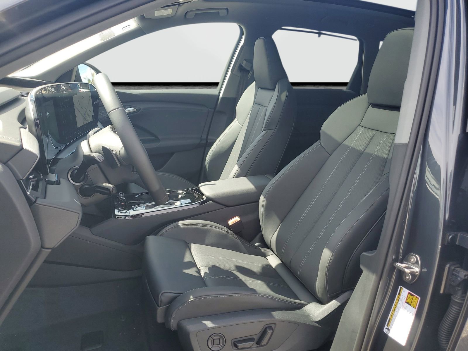 New 2025 Audi Q6 e-tron Premium Plus AWD/4WD image 19