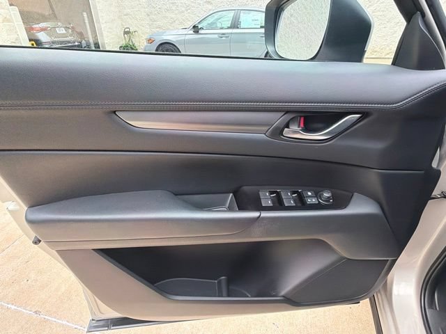 Used 2025 MAZDA CX-5 AWD 2.5 S w/ Preferred Package image 19