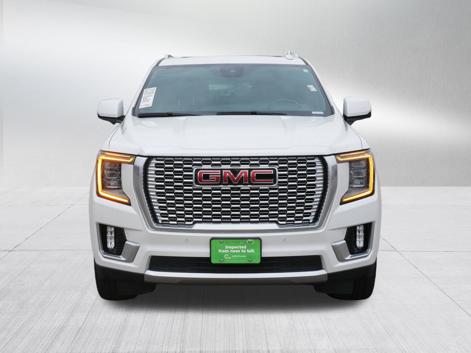 Used 2021 GMC Yukon Denali w/ Denali Premium Package image 2