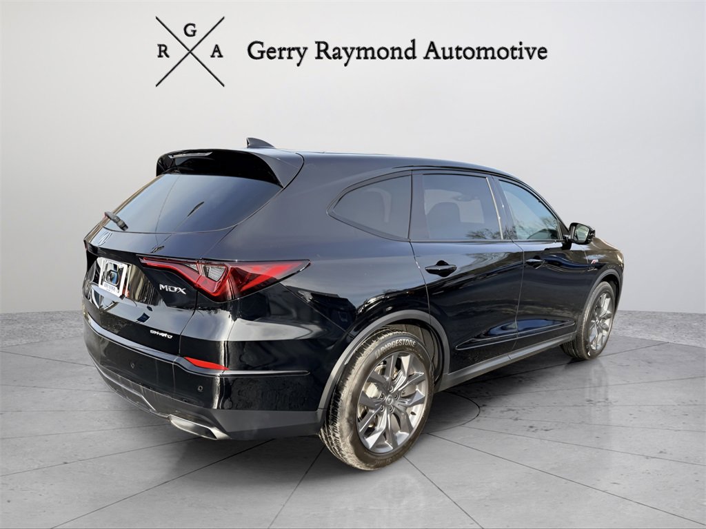 Used 2023 Acura MDX A-Spec image 6