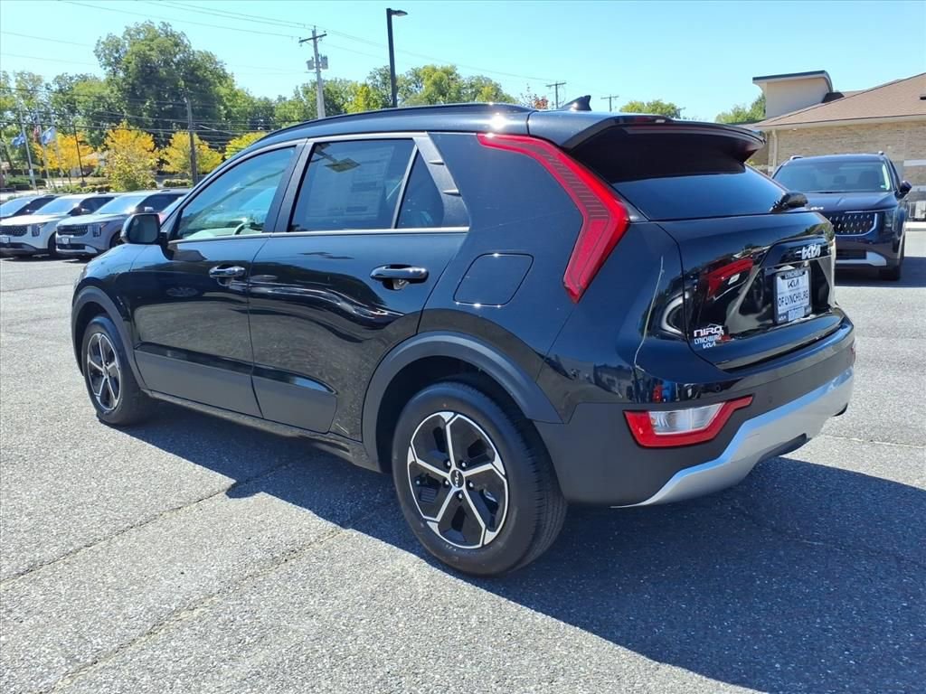New 2025 Kia Niro EX image 6