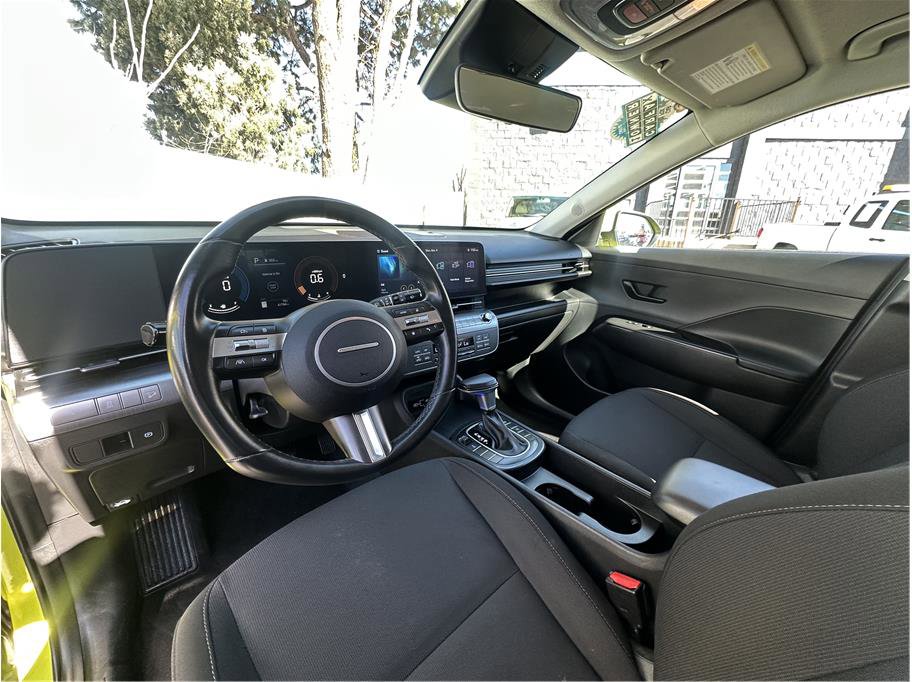 Used 2024 Hyundai Kona SEL image 14