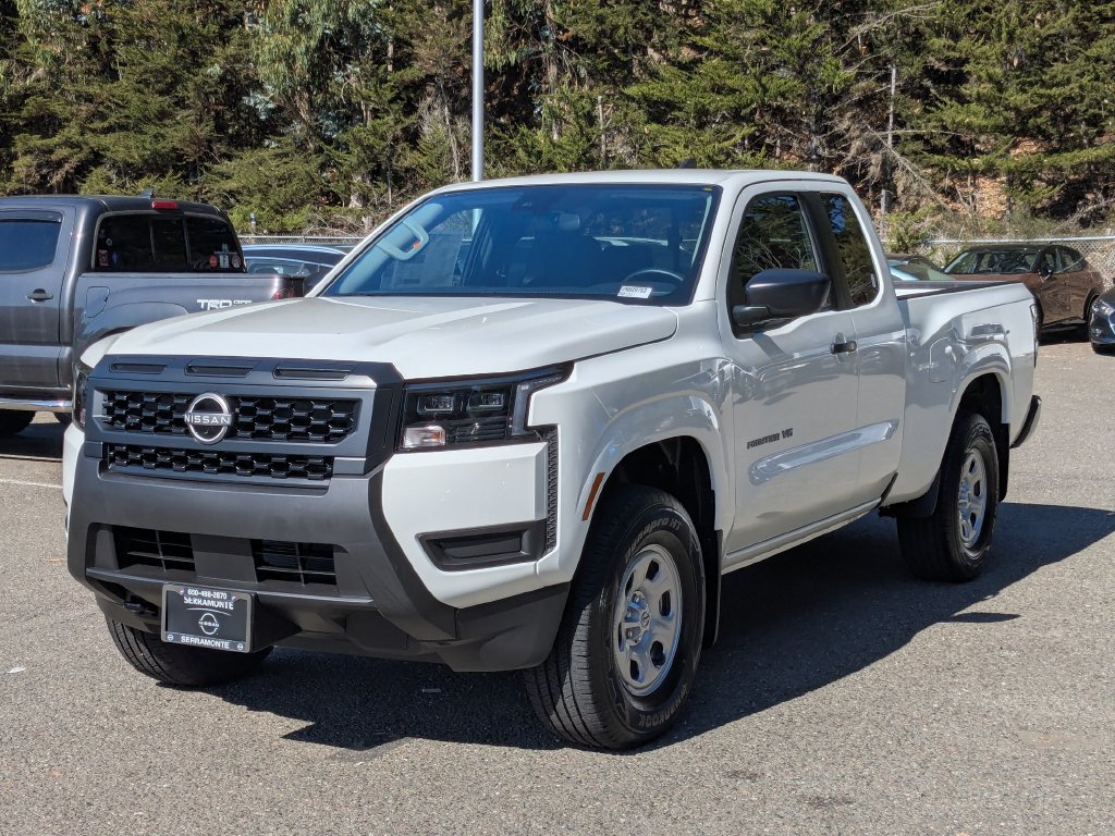 New 2027 Nissan Frontier S AWD/4WD image 2