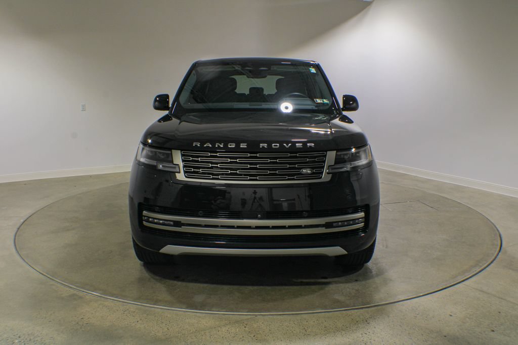 Used 2024 Land Rover Range Rover SE AWD/4WD image 9