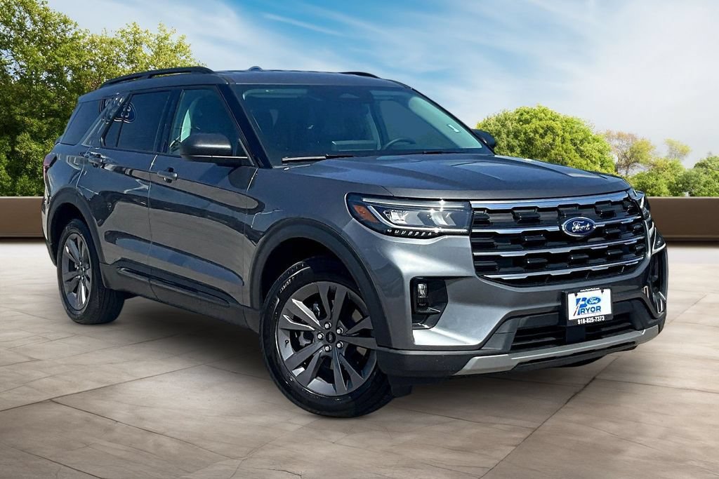 New 2026 Ford Explorer Active w/ Active Comfort Package AWD/4WD image 2