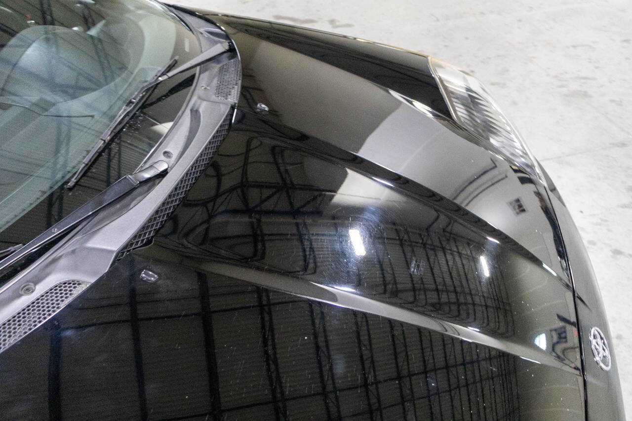 Used 2000 Toyota MR2 RWD image 29