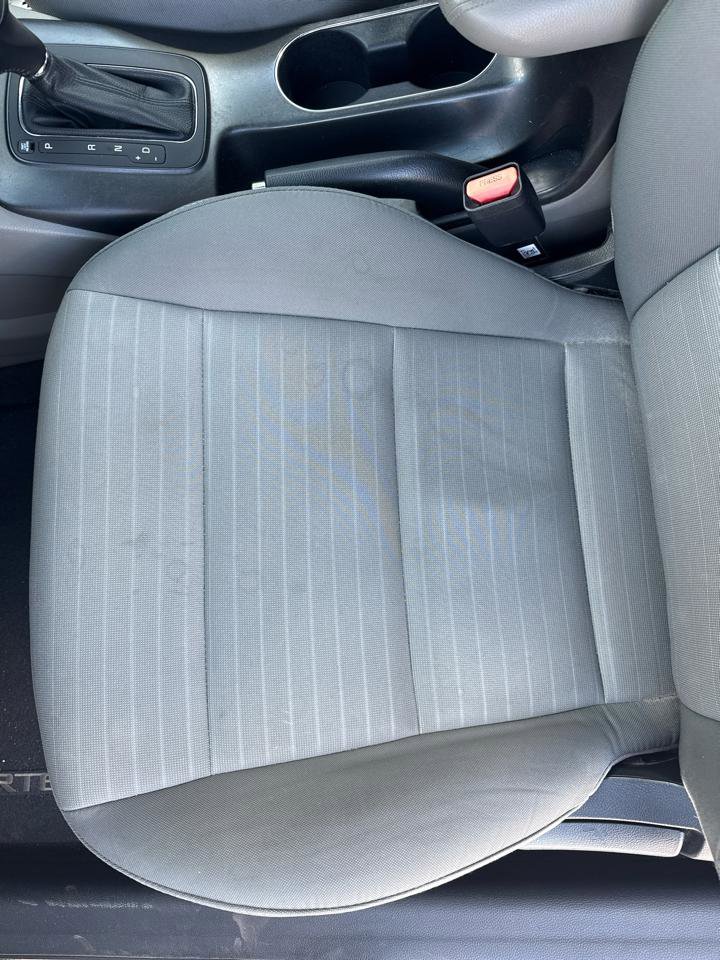 Used 2014 Kia Forte Koup EX image 21