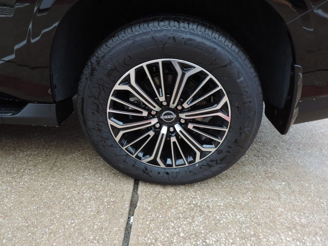 New 2026 Nissan Armada SL w/ Captain's Chari Seat Package image 16