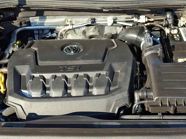 Used 2022 Volkswagen Tiguan SE image 28