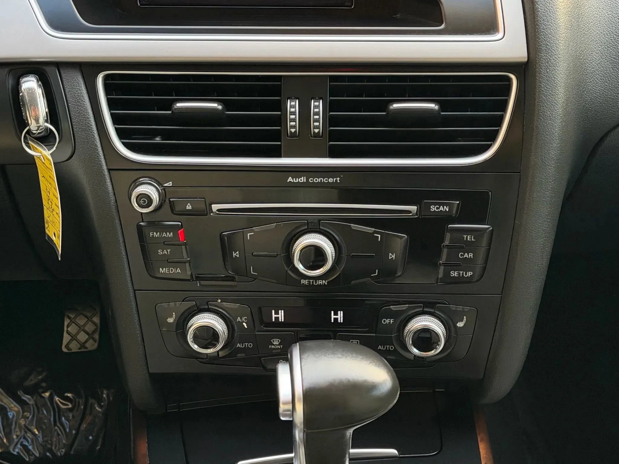 Used 2015 Audi A4 2.0T Premium Plus w/ Premium Plus Package image 18