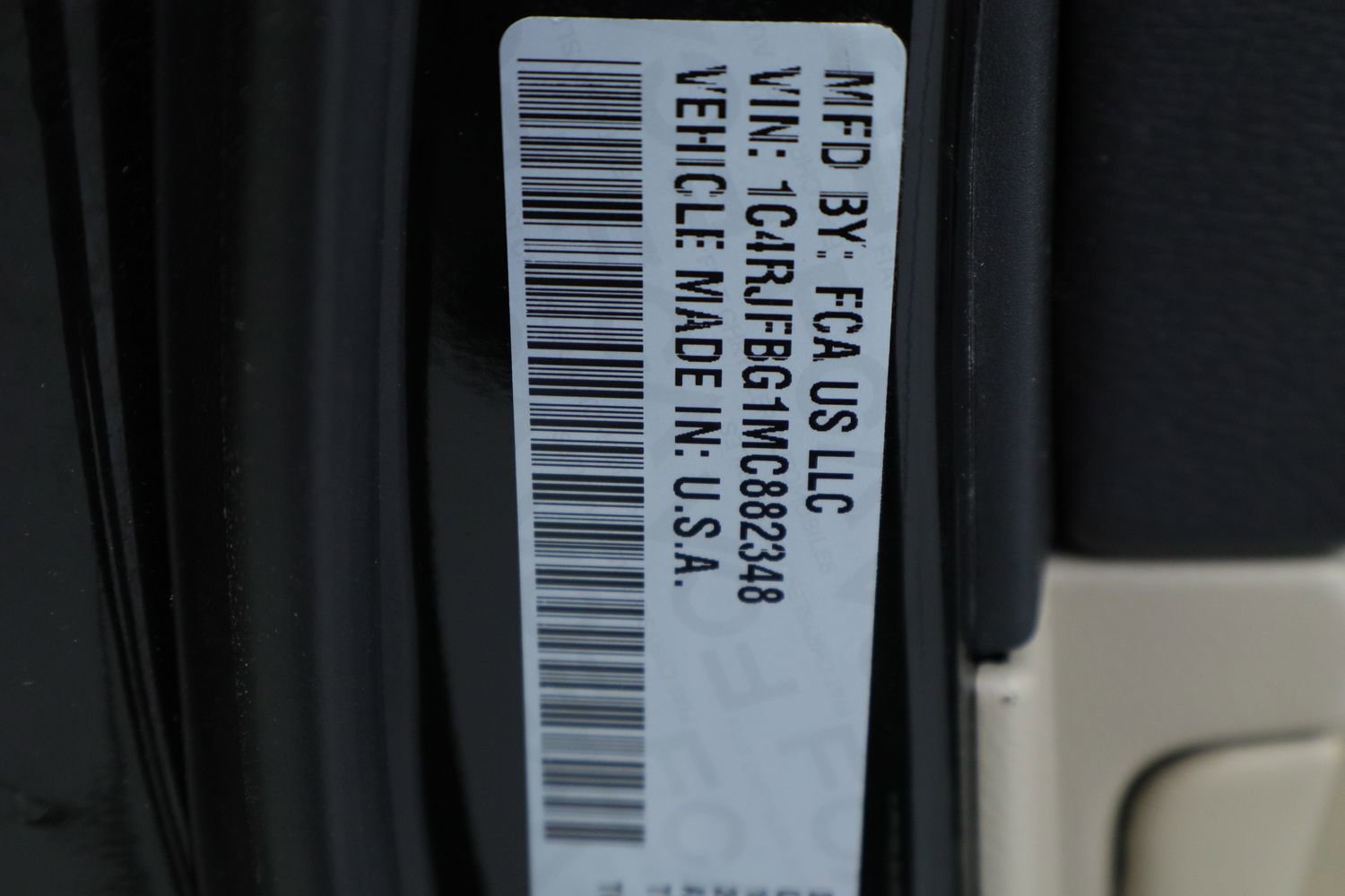 Used 2021 Jeep Grand Cherokee Limited w/ Premium Lighting Group AWD/4WD image 25