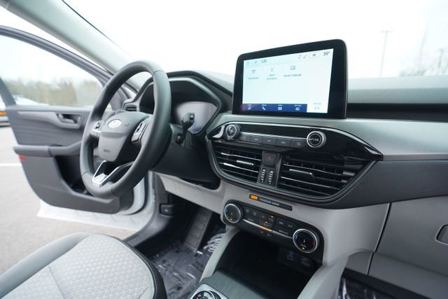 Used 2023 Ford Escape Active image 32