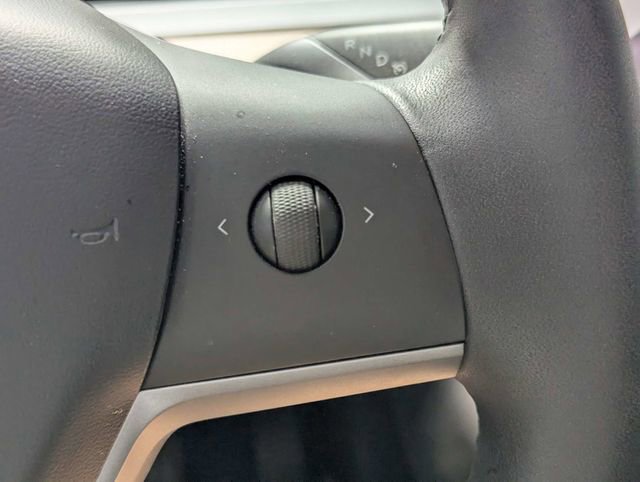 Used 2020 Tesla Model 3 Long Range image 20