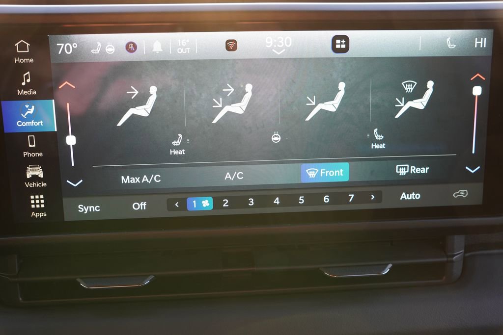 Certified 2025 Jeep Wrangler Unlimited Rubicon 4xe w/ Safety Group image 24