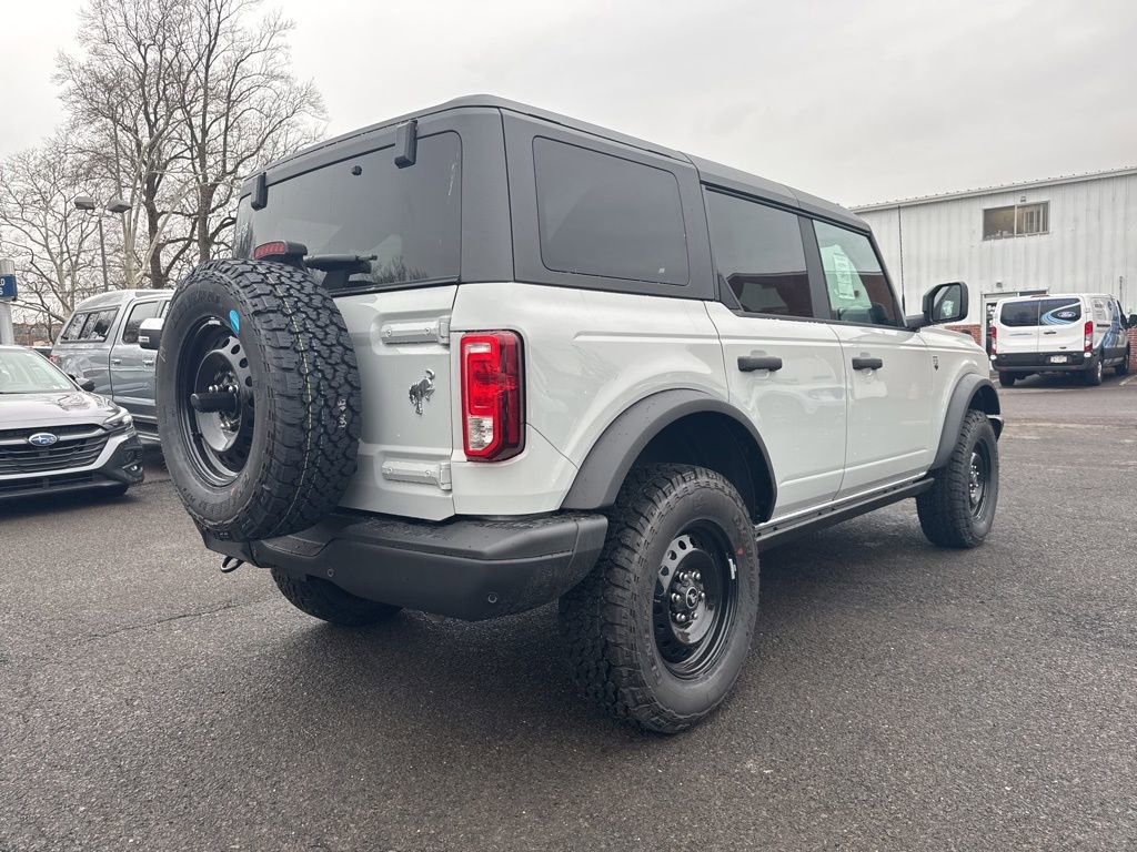 New 2026 Ford Bronco Big Bend w/ Black Diamond Package image 3