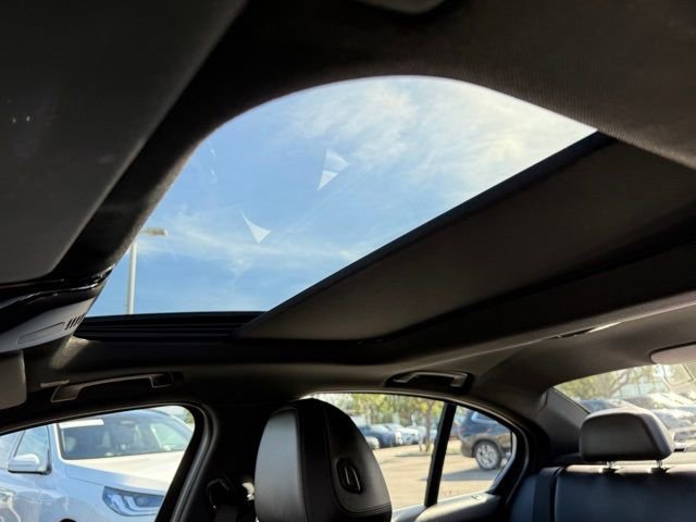 Used 2025 BMW 330i Sedan w/ Convenience Package image 22