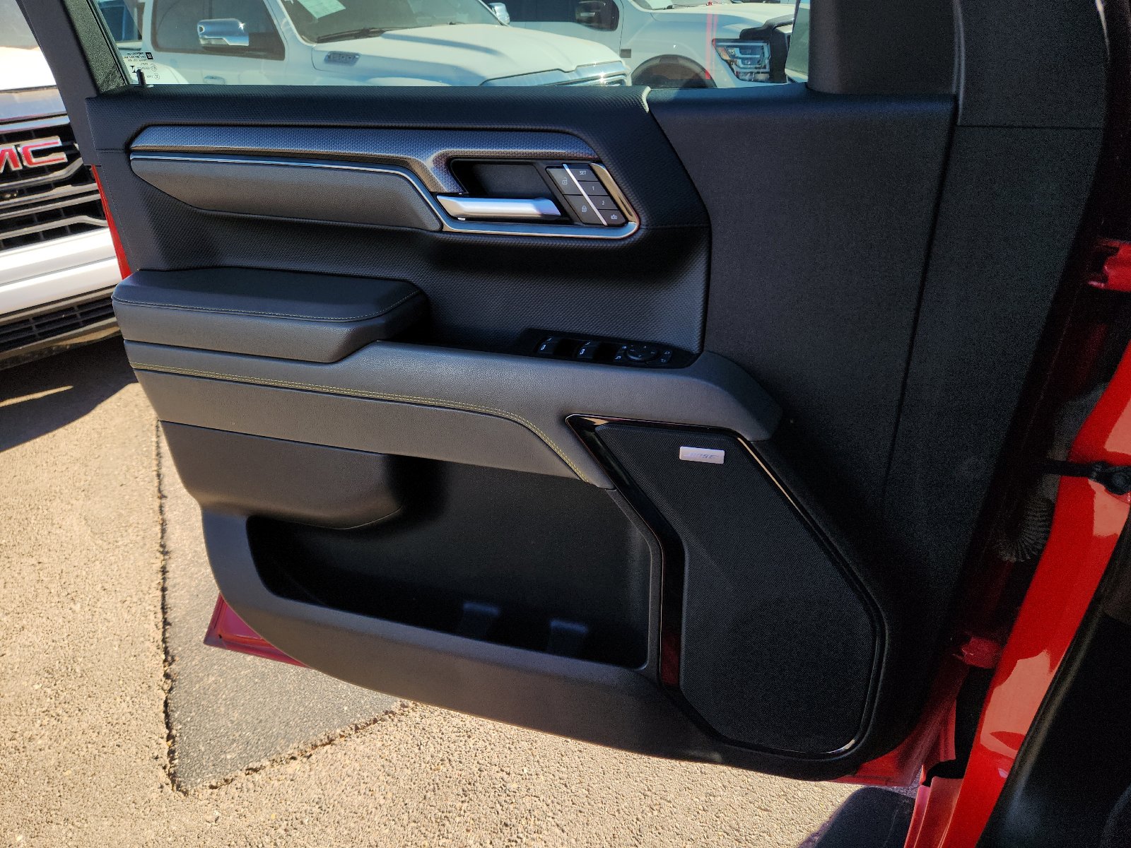 Used 2023 Chevrolet Silverado 1500 ZR2 w/ Technology Package image 14