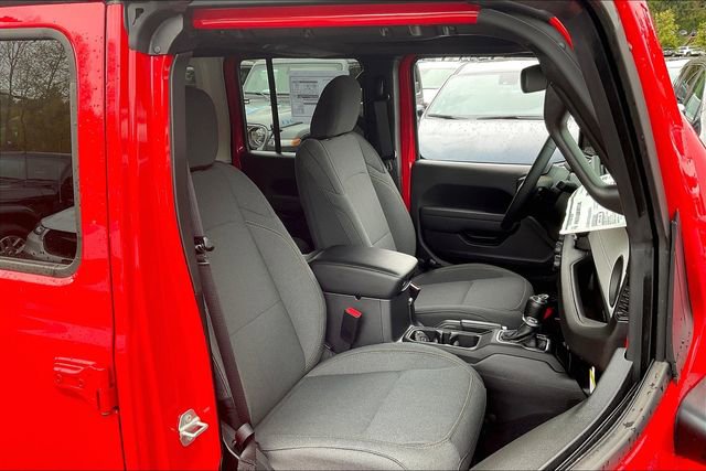 New 2024 Jeep Wrangler Unlimited image 25