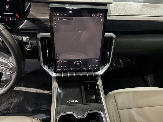 Used 2024 GMC Acadia Elevation w/ Black Edition AWD/4WD image 26