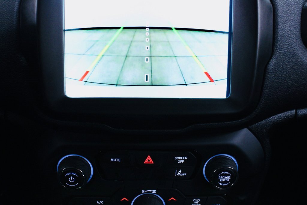 Used 2023 Jeep Renegade Trailhawk image 24