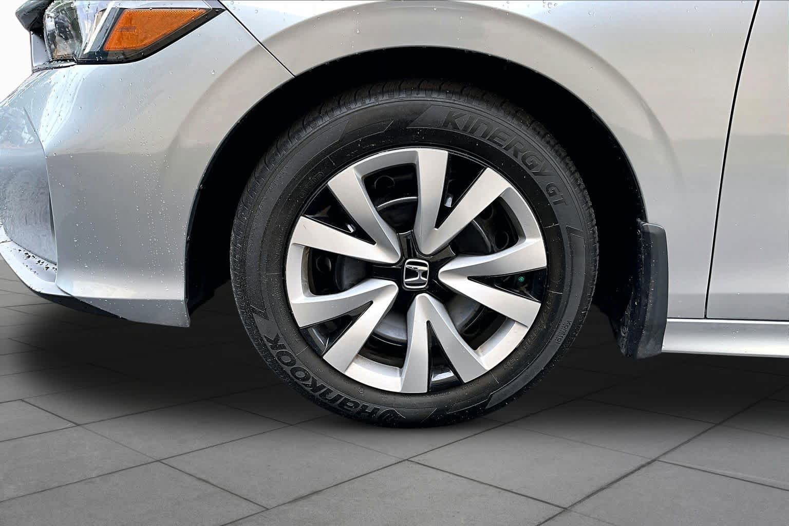Used 2025 Honda Civic LX image 10