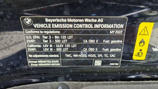 Used 2022 BMW X6 xDrive40i w/ Executive Package image 65